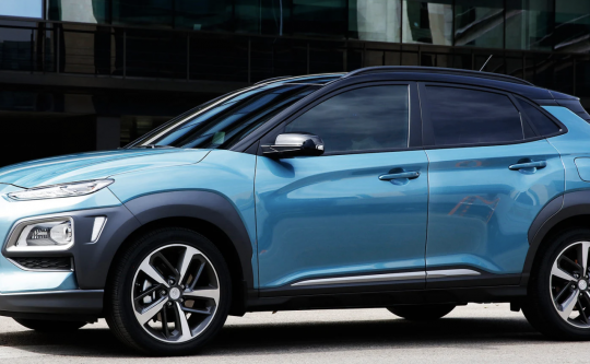 Hyundai Kona Yan Basamak